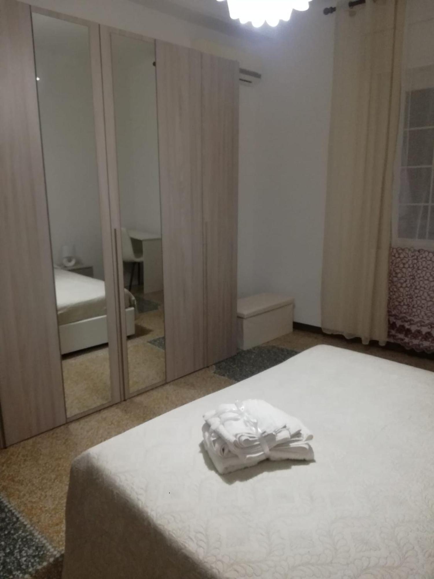 La Casa Di Anna Daire Taranto Dış mekan fotoğraf